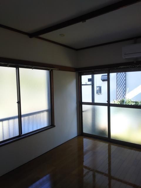 港南台ハウス リビング