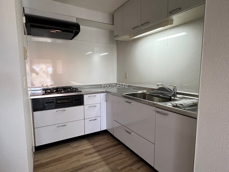 プレシャスイースト キッチン