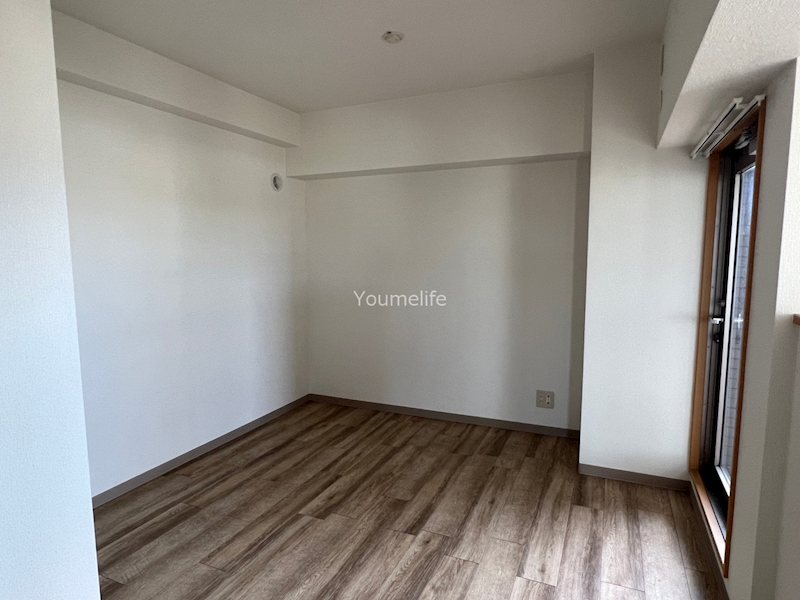 プレシャスイースト ベッドルーム