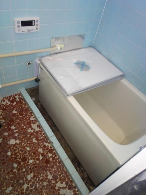 港南台ハウス 風呂画像