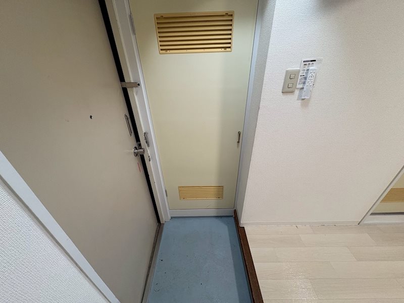 ＵＮＯイダビル 玄関