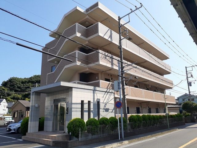 パール・シェル鎌倉 305号室 外観