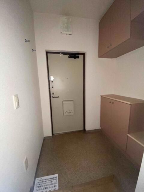 エテルニテ（Ｓ） 玄関