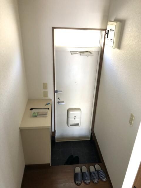 レーベンハイム２１ 玄関
