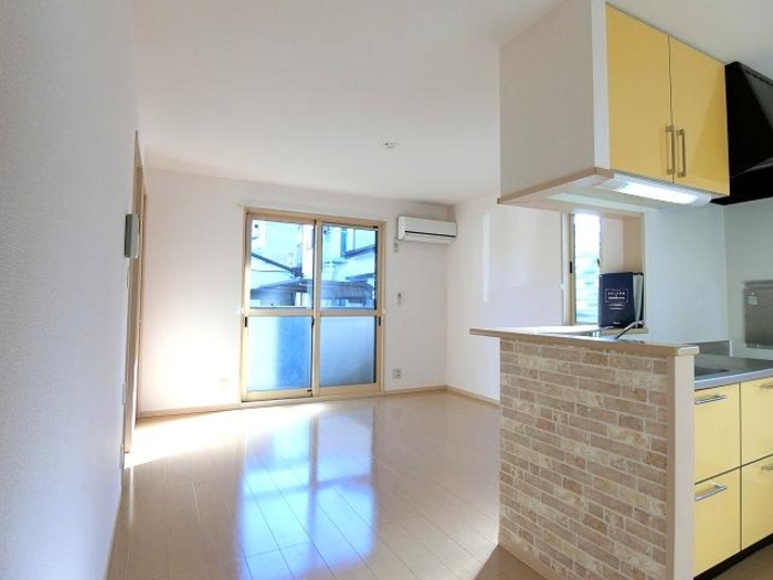 ボナール リビング