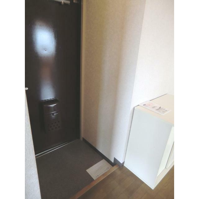 インペリアル湘南 玄関