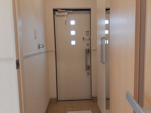 メゾン　ルボール 玄関