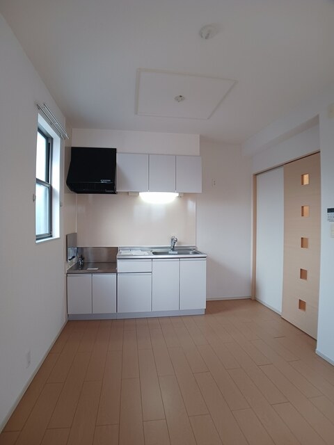 グリシーヌフィオーレ キッチン