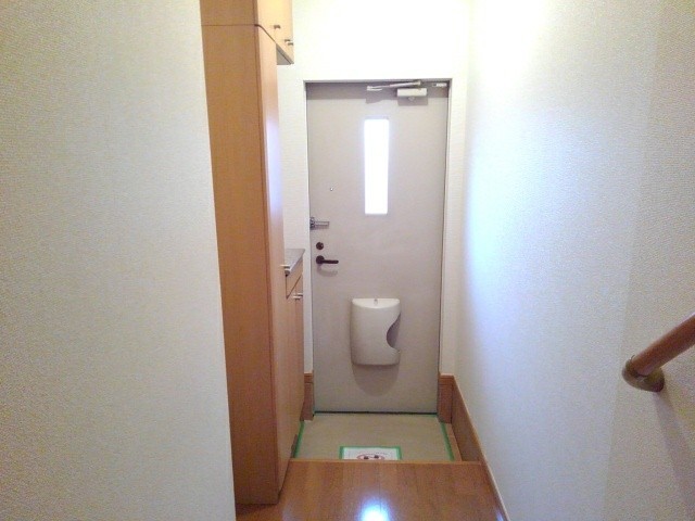 ウイング　ソレイユⅡ 玄関