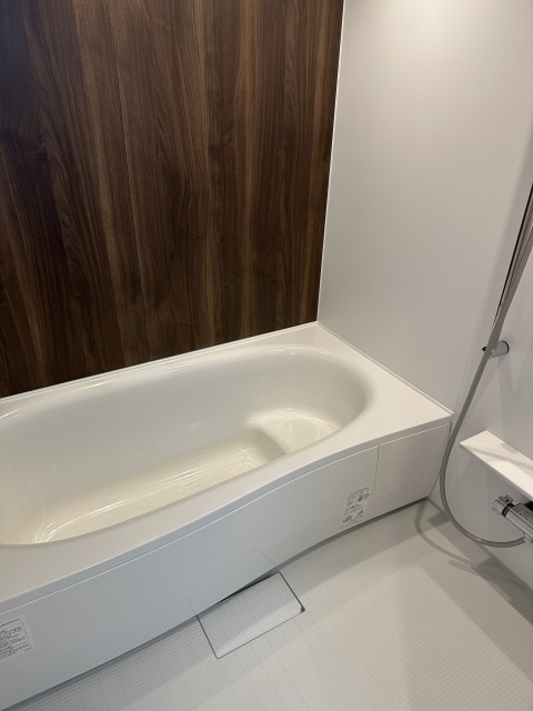 リバース・ガーデン 風呂画像