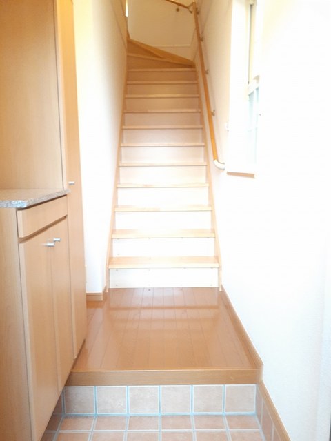 サニーヒルズⅡ 玄関