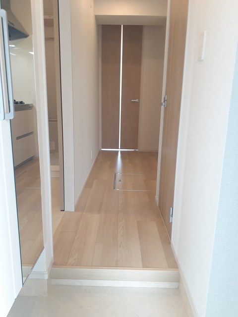 クレメントＭ 玄関