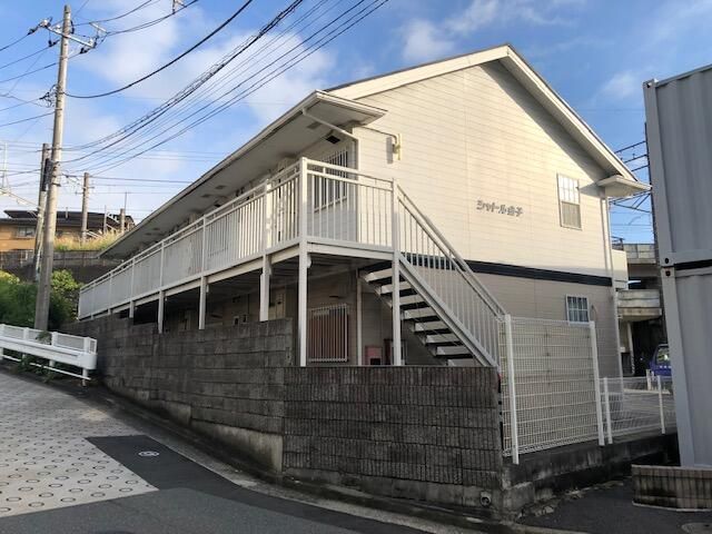 シャトル金子 203号室 外観
