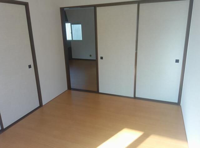 シャトル金子 その他4