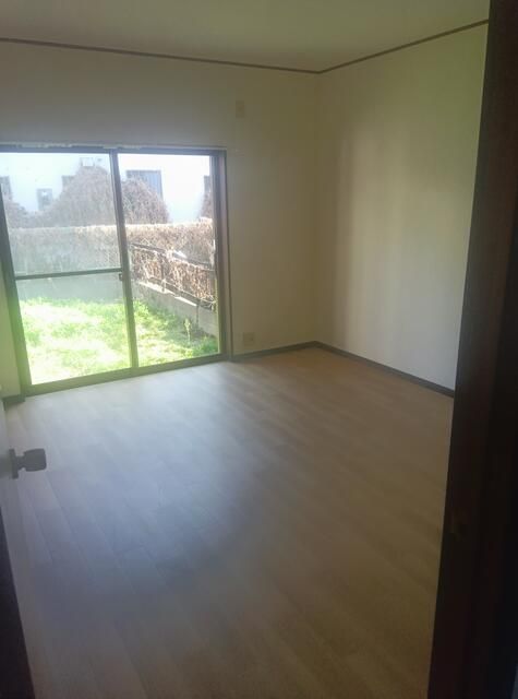 ハウスなずな リビング