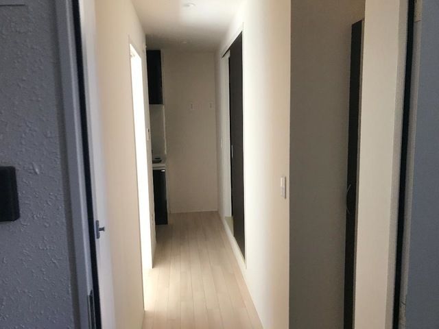 ネオ　グランドゥール・メイ 玄関