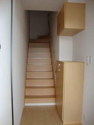 ウイングコート 玄関