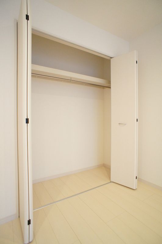 リブリ・ゆうやⅤ その他1