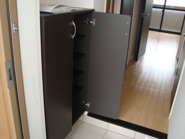 フォーマルハウト 玄関