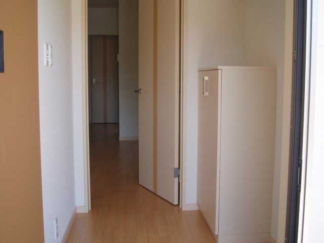 アバンテＳ 玄関