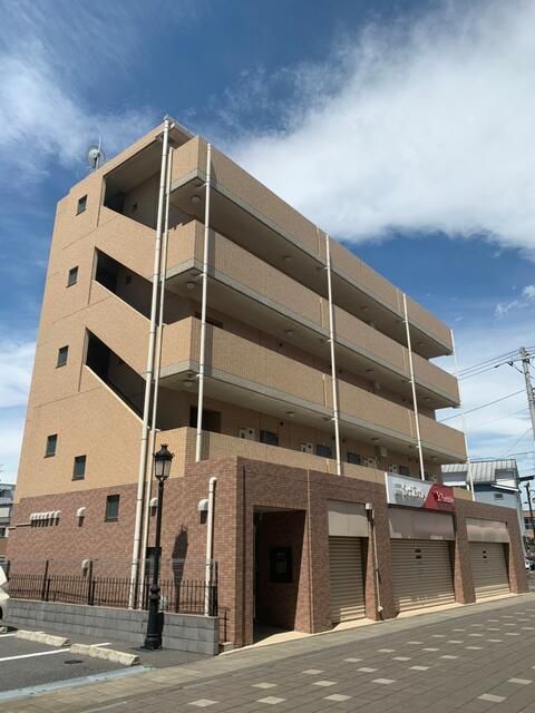 グランドエンブレム寒川 401号室 外観