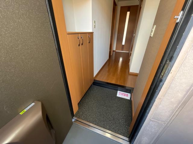 ストラーダⅡ 玄関