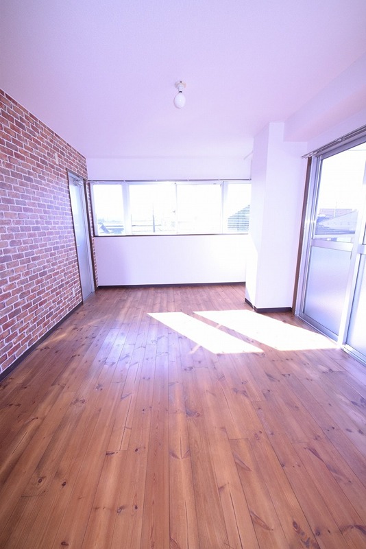 マンションアドミール リビング