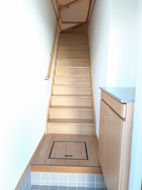 クロスロード 玄関