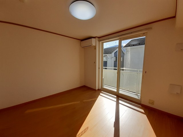 クロスロード リビング