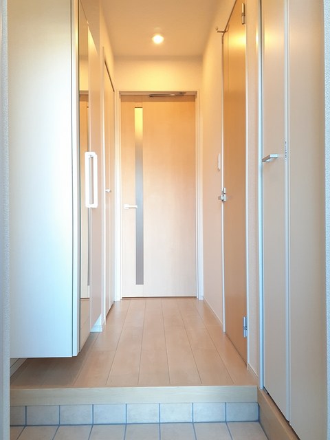 アネラ湘南Ⅱ 玄関