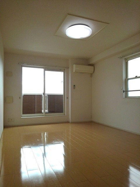 パラッツオ西海岸 リビング