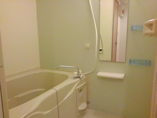 サン・フォーラム 風呂画像