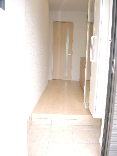 ヴィラ・コリーナ 玄関