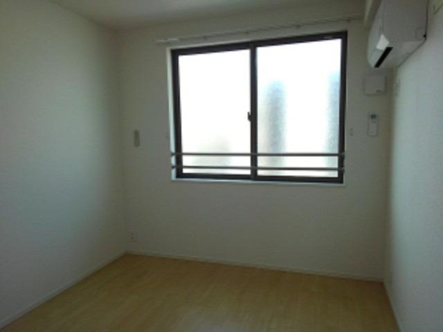 ラ　ヒル　ノーヴァ その他1