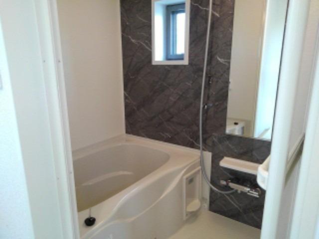 ラ　ヒル　ノーヴァ 風呂画像