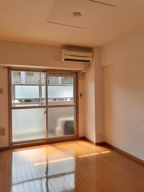 コンフォーティア東戸塚 リビング