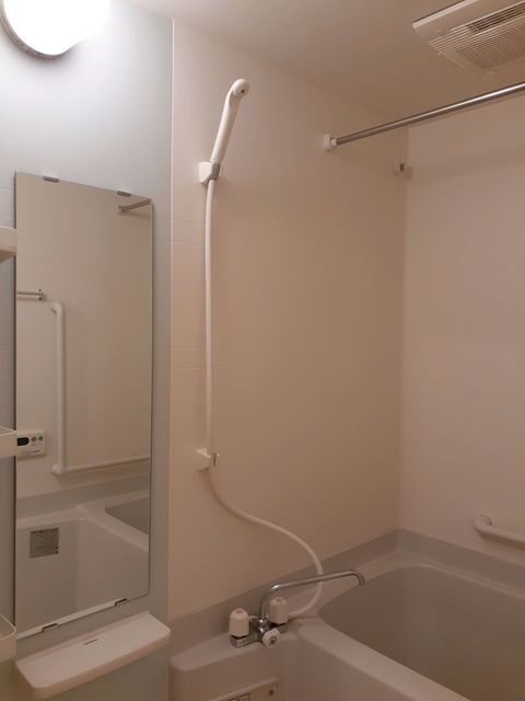 コンフォーティア東戸塚 風呂画像