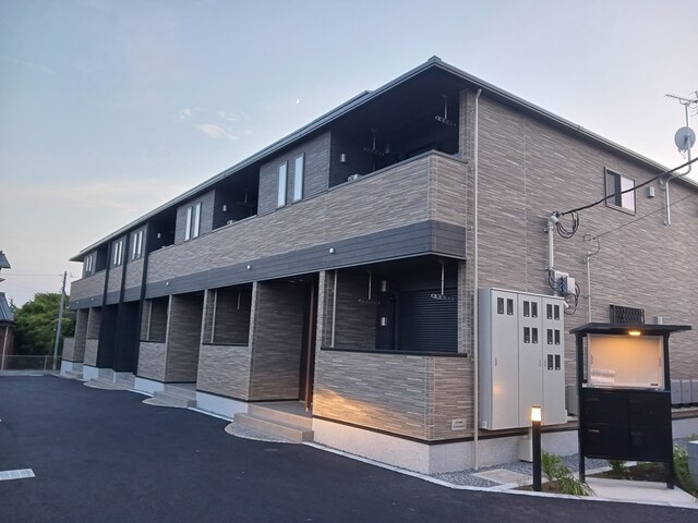 Calm Court 203号室 外観