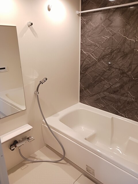 Ｃａｌｍ　Ｃｏｕｒｔ 風呂画像