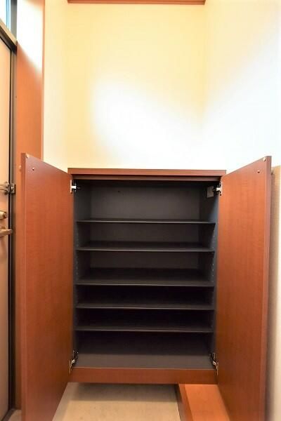 ロイヤル・ナカムラⅡ その他1