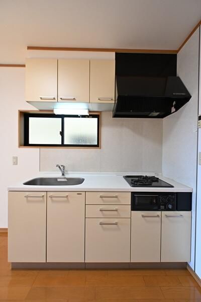 ロイヤル・ナカムラⅡ その他3