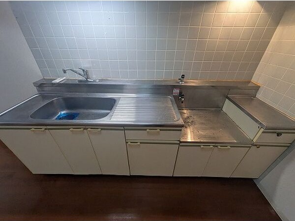 城山グランドコート キッチン