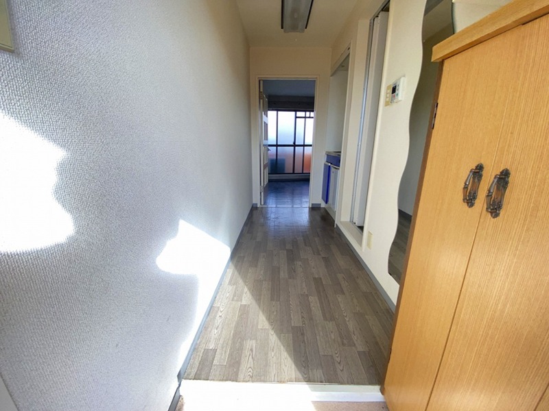 ビューハイツ湘南 玄関