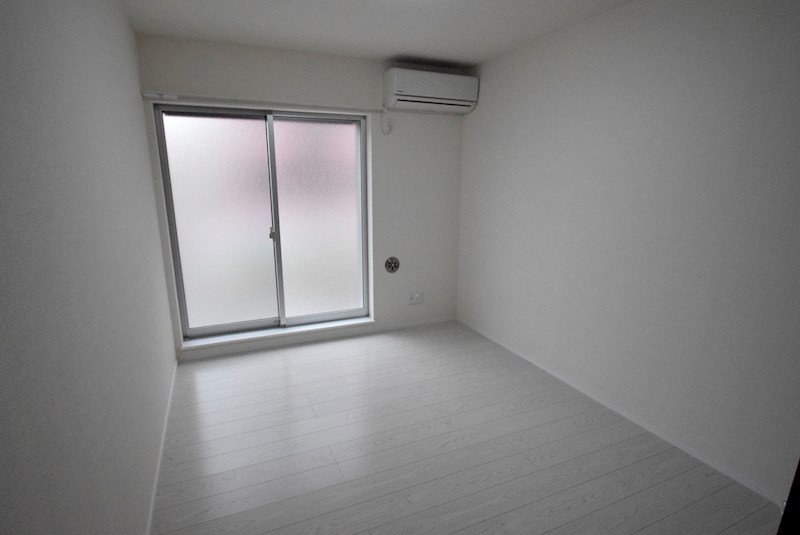 メーヴェ伊勢原 リビング