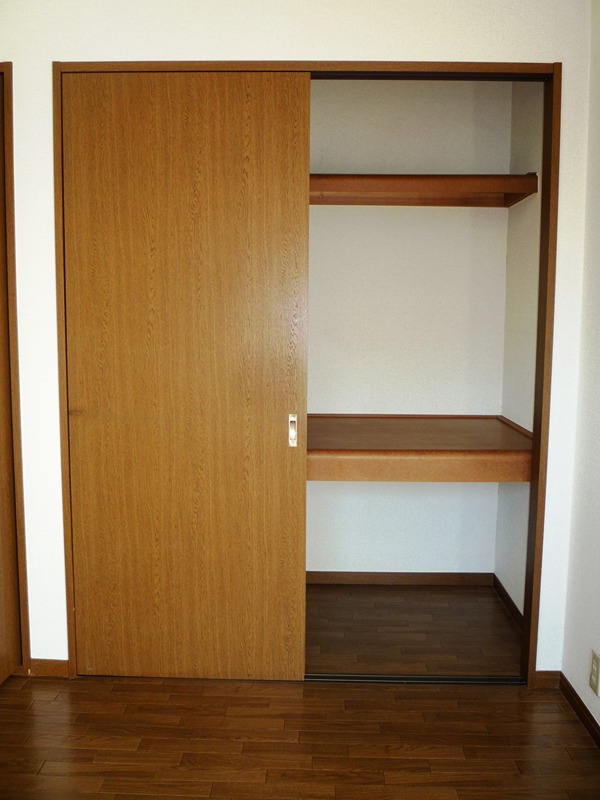 アイレッツ・ヒロ その他1