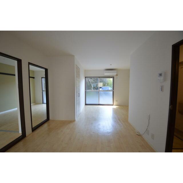 コーポリッチモンド リビング