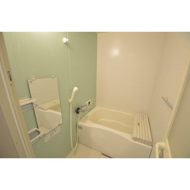 コーポリッチモンド 風呂画像