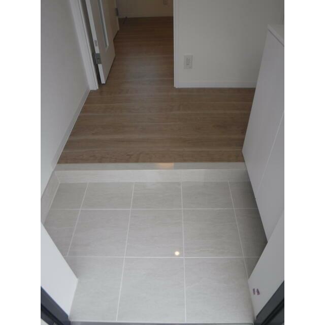 Ｔａｌｉｅｓｉｎ　ＦＤ 玄関