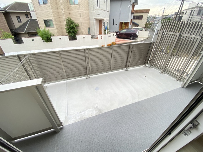 ブレッザ港南台 ベランダ