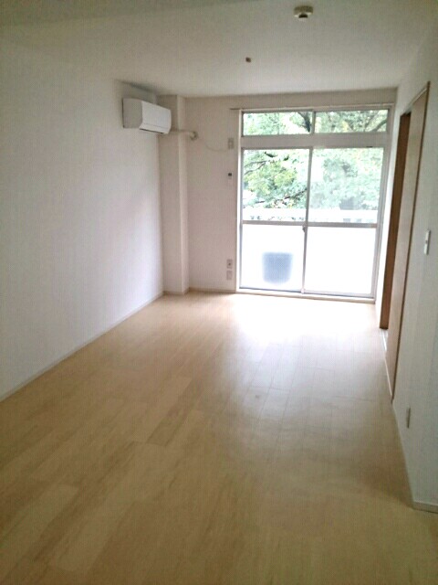 チャトラハイツ リビング